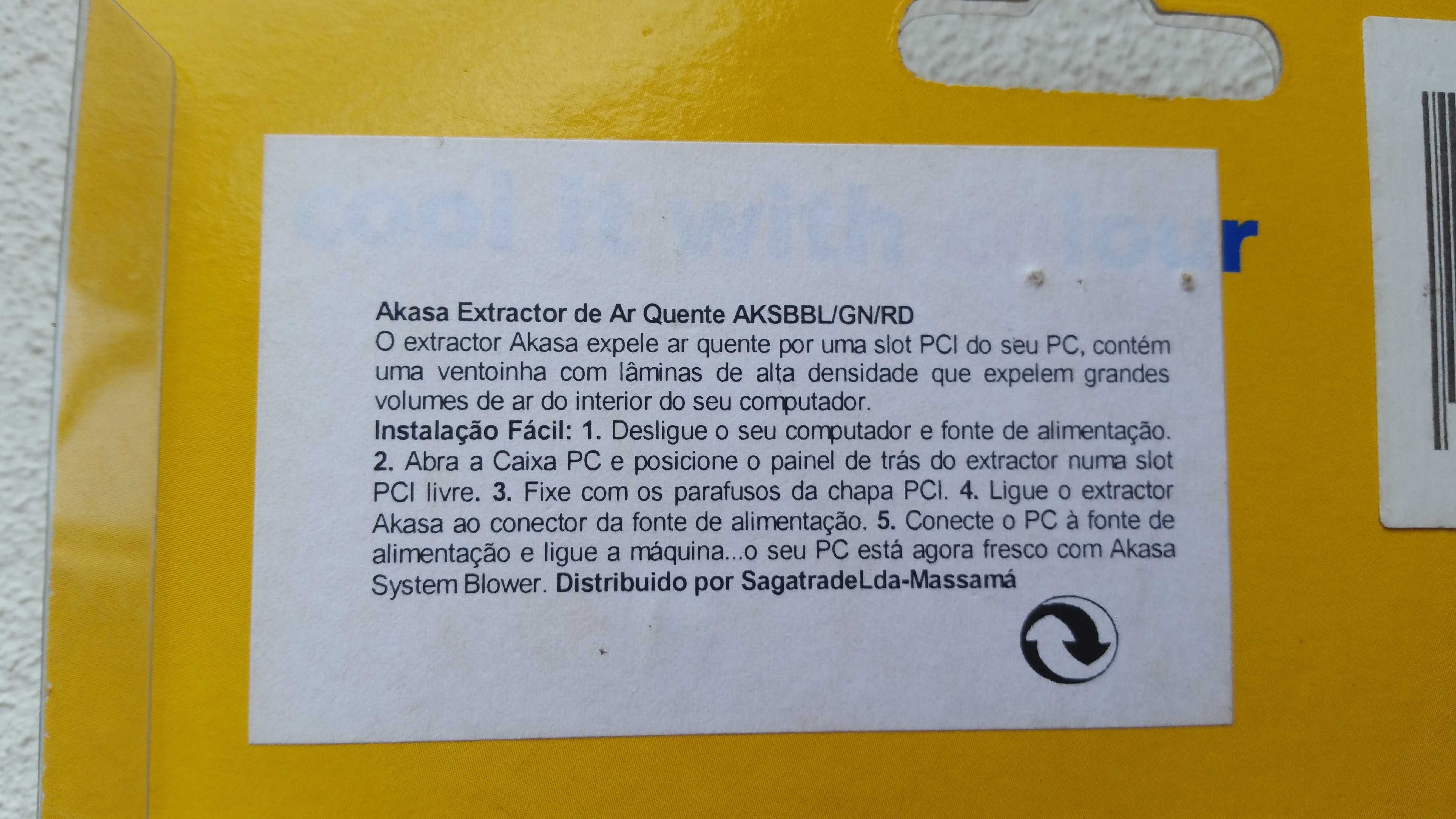 Ventilador AKASA Vermelho UV