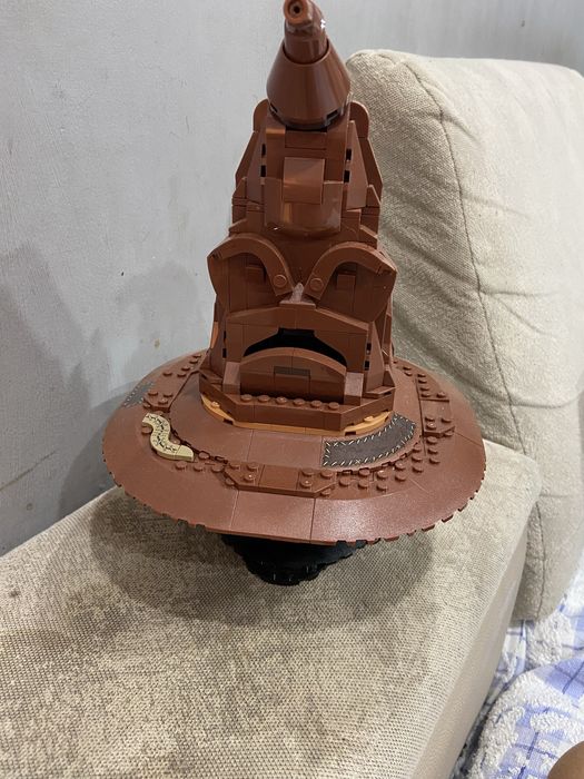 Лего шляпа з Гаррі Потеру зі звуковим ефектом