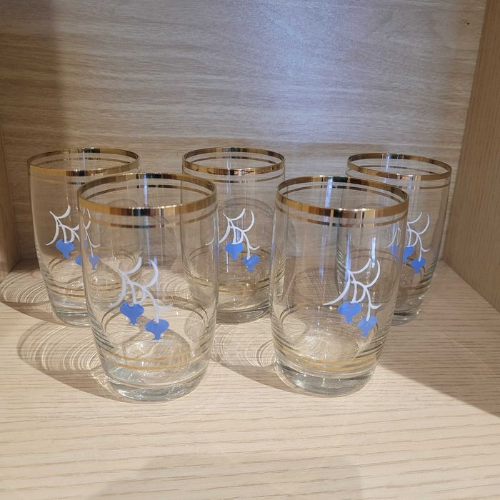 Szklanki , literatki PRL