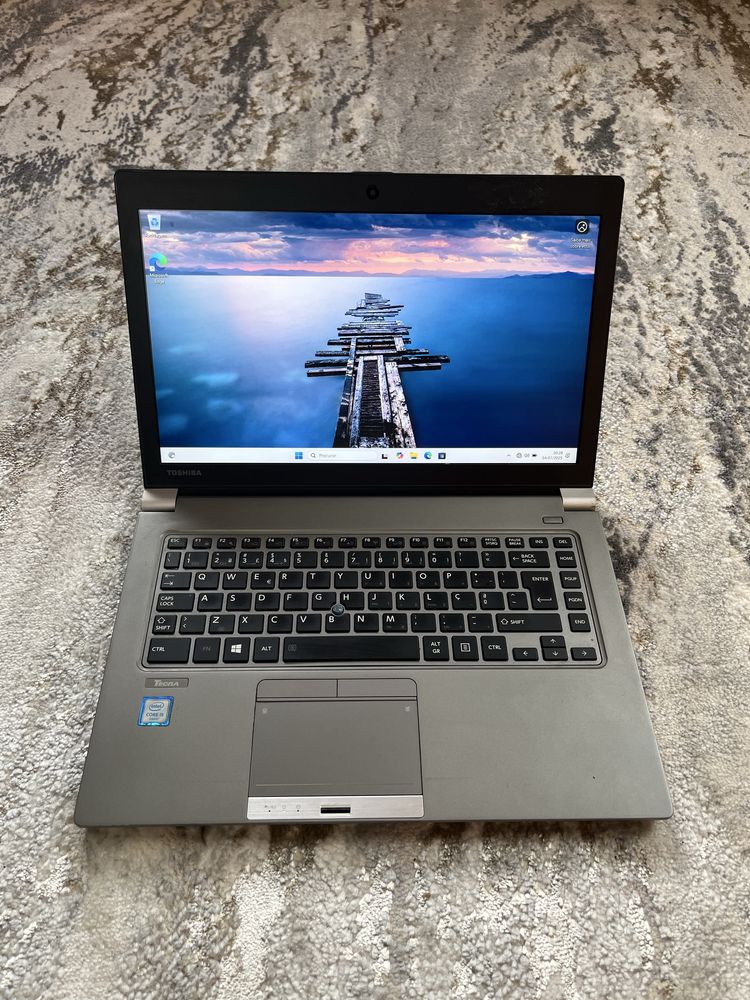 Portátil Toshiba Z40 | i5, 16GB RAM, 128GB SSD | Rápido e Compacto
