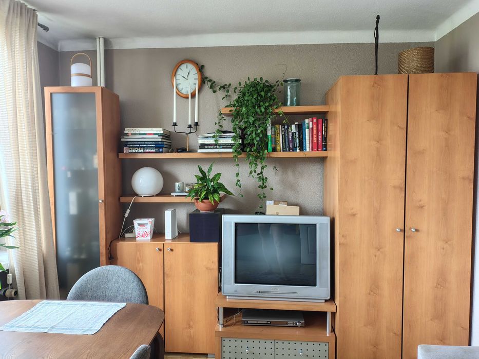 Regal vintage do pokoju