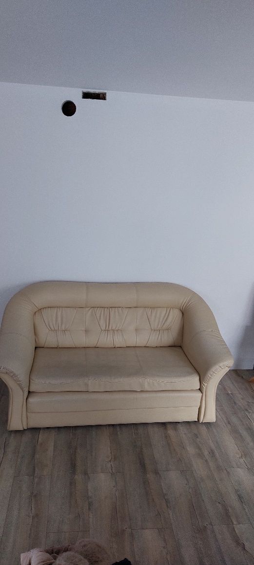 Sofa rozkładana dwu osobowa
