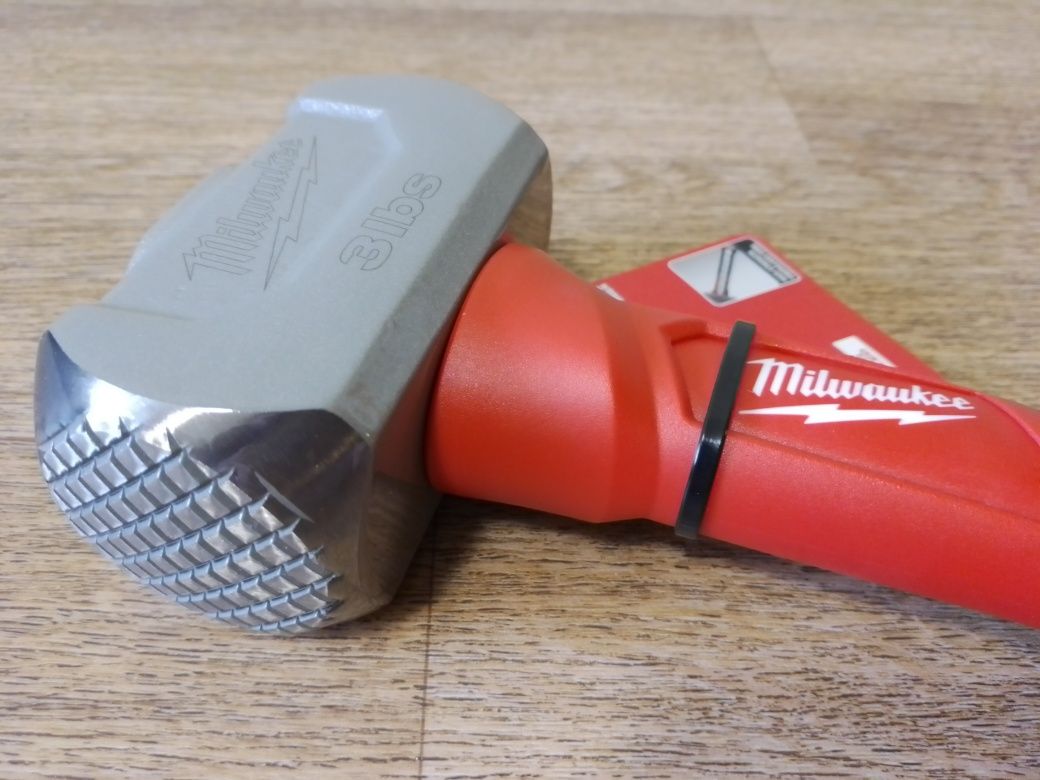 Кувалда MILWAUKEE, 1.36кг (4932478255)