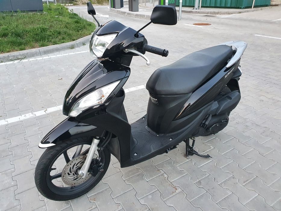 Скутер Honda Dio 110 с контейнера