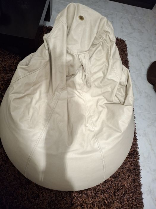 Puff usado em bom estado