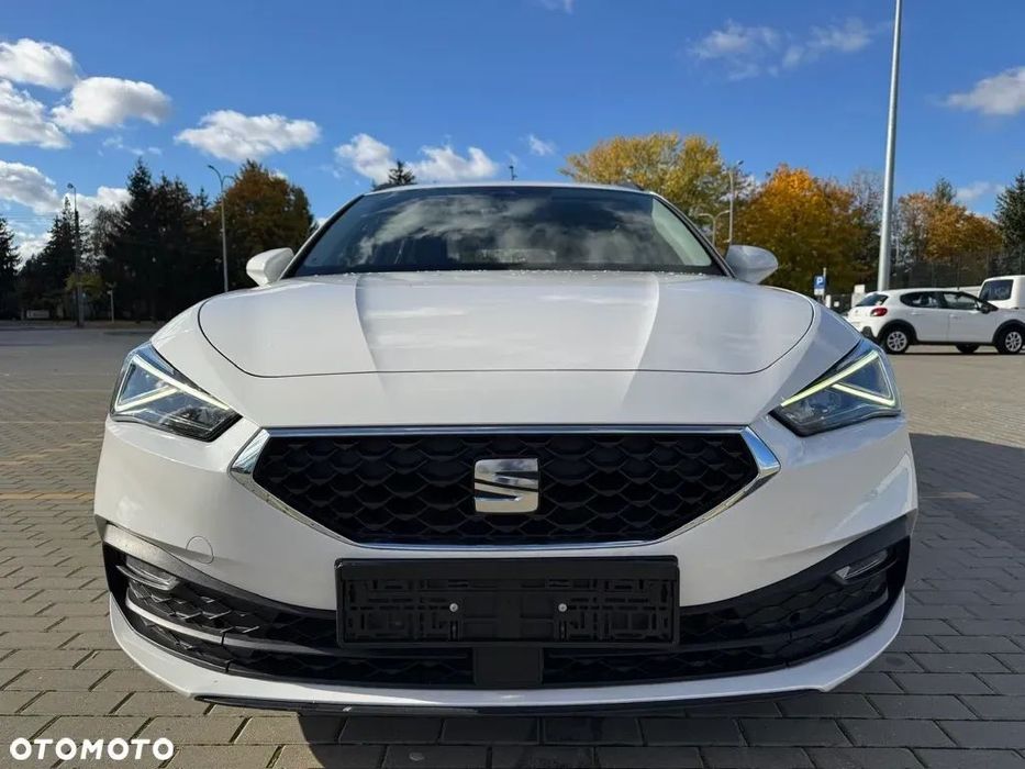 Seat Leon 48000zł netto Bezwypadkowy Nie lakierowany ponownie
