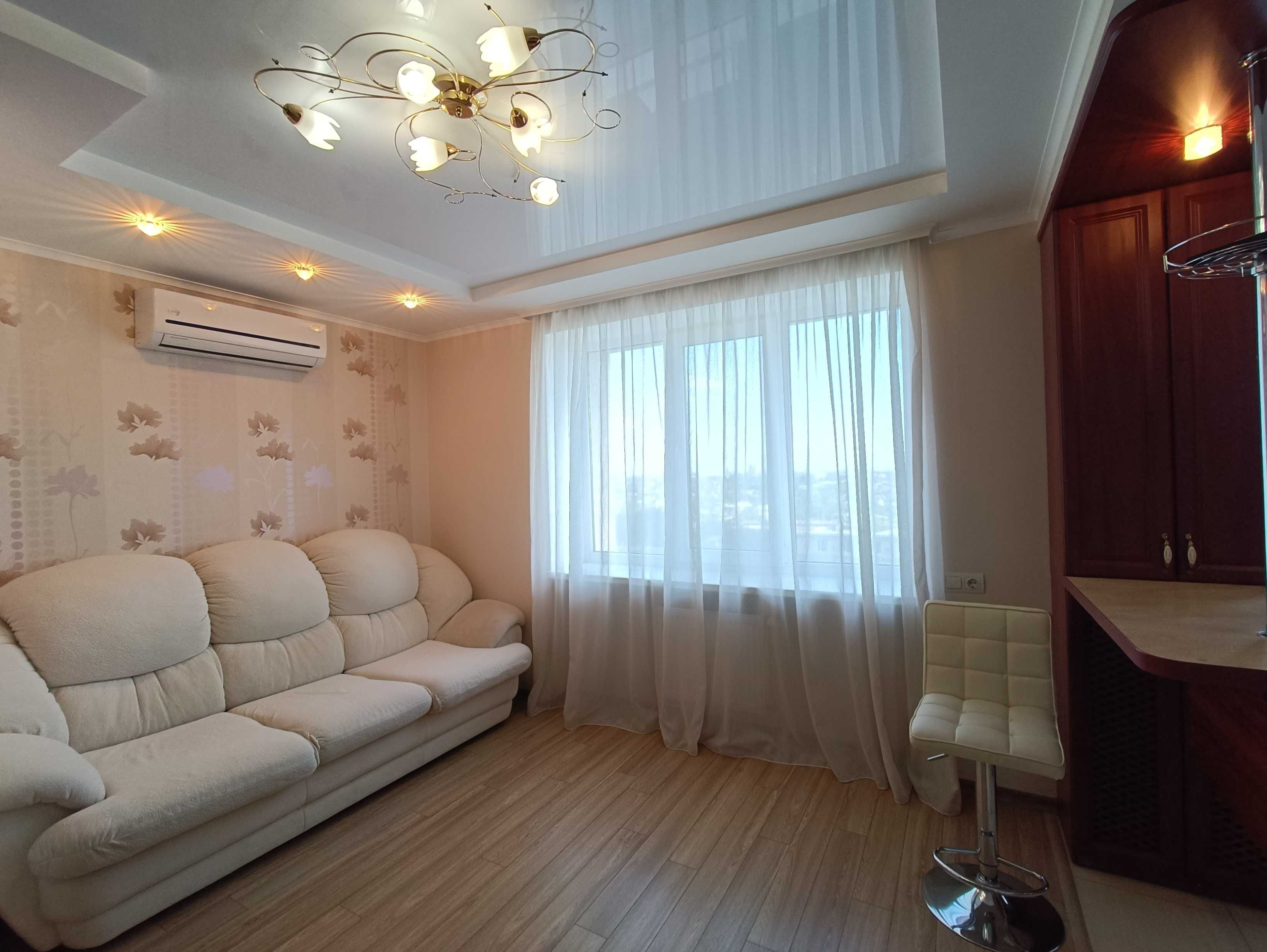 Продам квартиру з ремонтом на вул.Січових Стрільців (Артема)