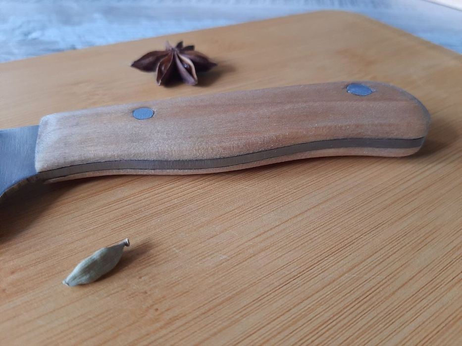 Ніж кухонний. Сталь N690 Bohler