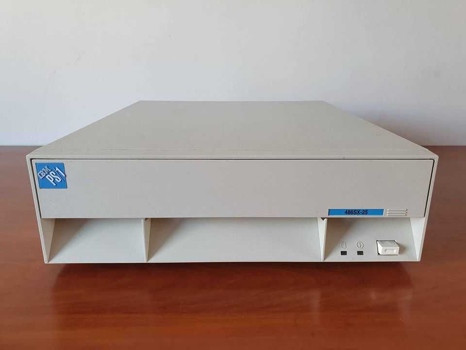 Komputer IBM PS/1