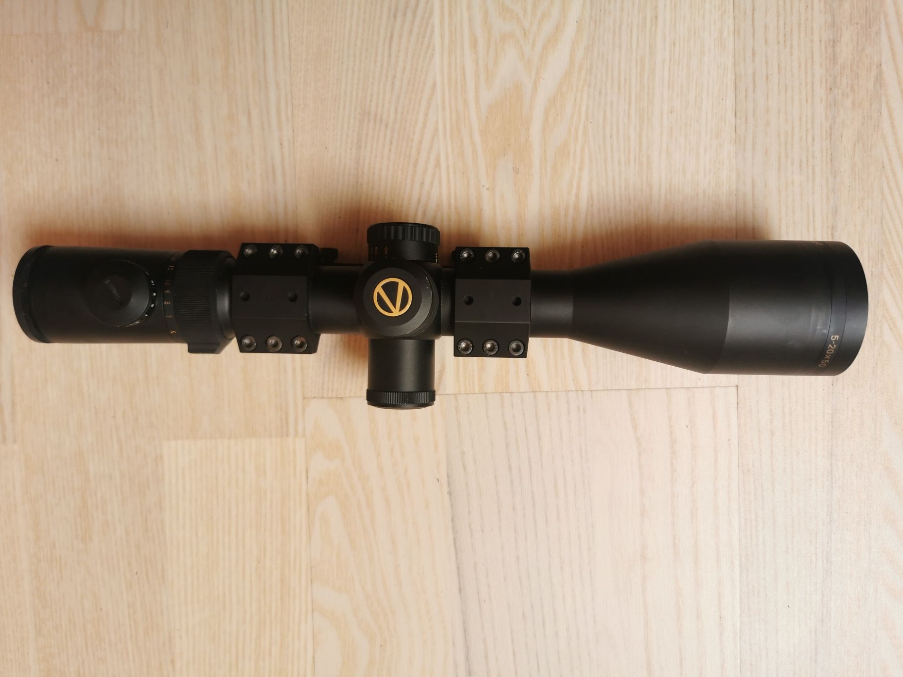 Оптичний приціл Vixen 5-20 50