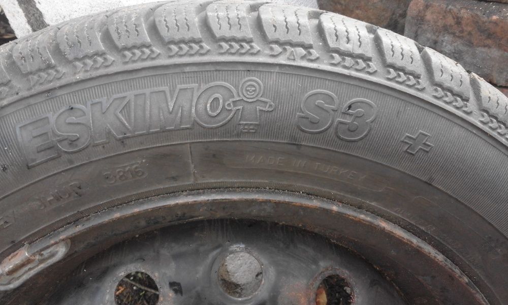 Колеса в сборе Kia Clarus с резиной Sava Eskimos 2шт.