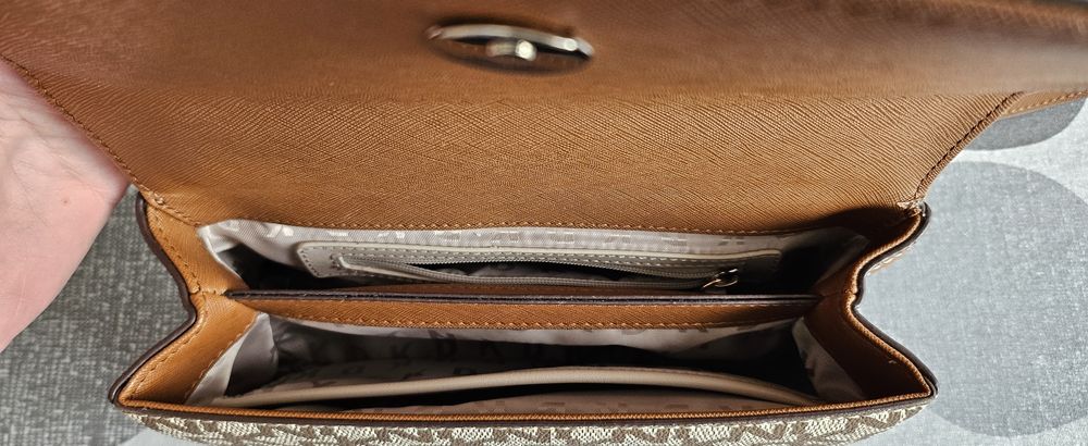 Torebka DKNY monogram