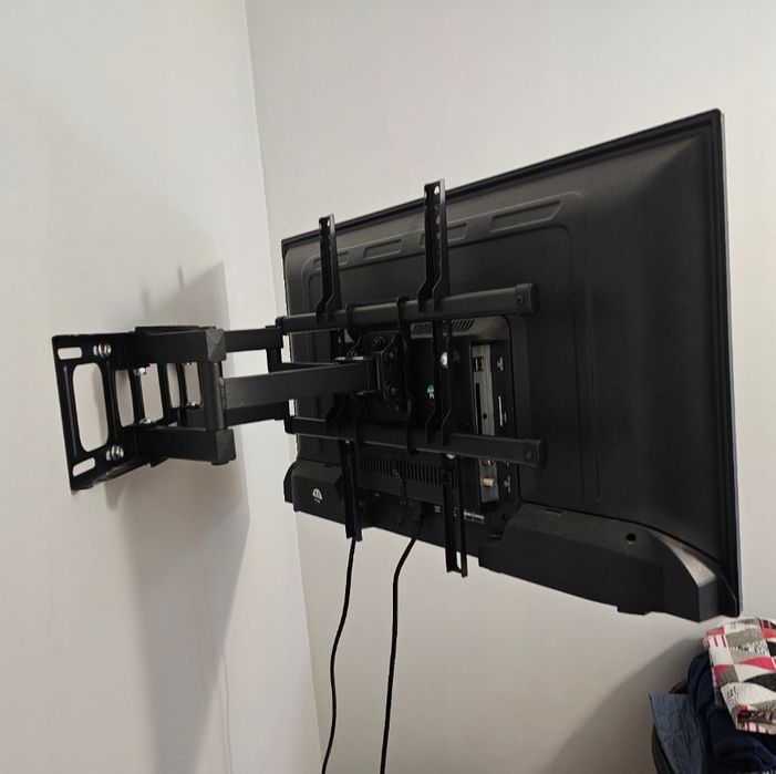 Solidny obrotowy uchwyt do telewizora wieszak tv max 65 cali do 55kg