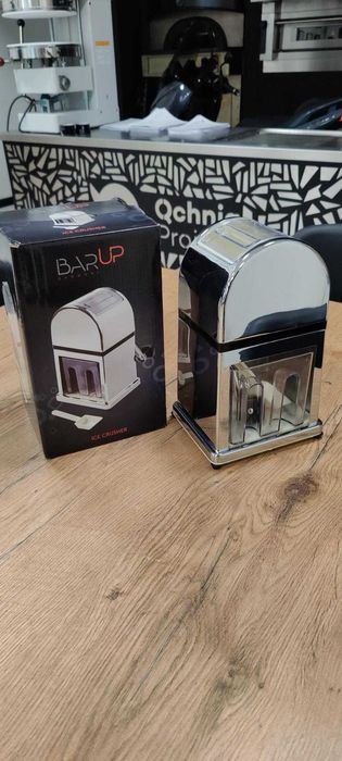 WYPRZEDAŻ EKSPOZYCJI - Kruszarka do lodu - Hendi 695708 - nowa