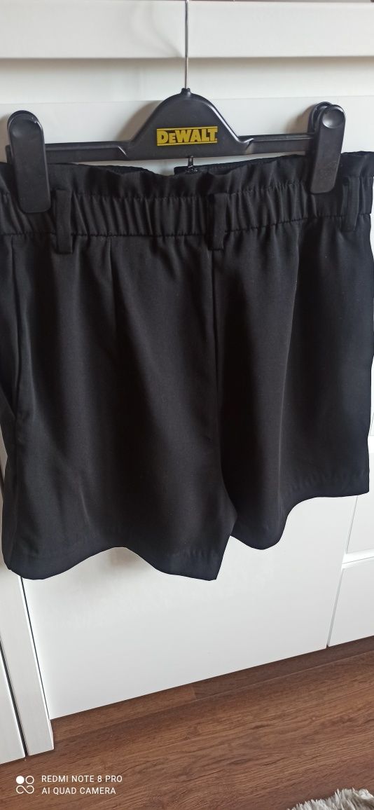 Spodenki, szorty eleganckie H&M