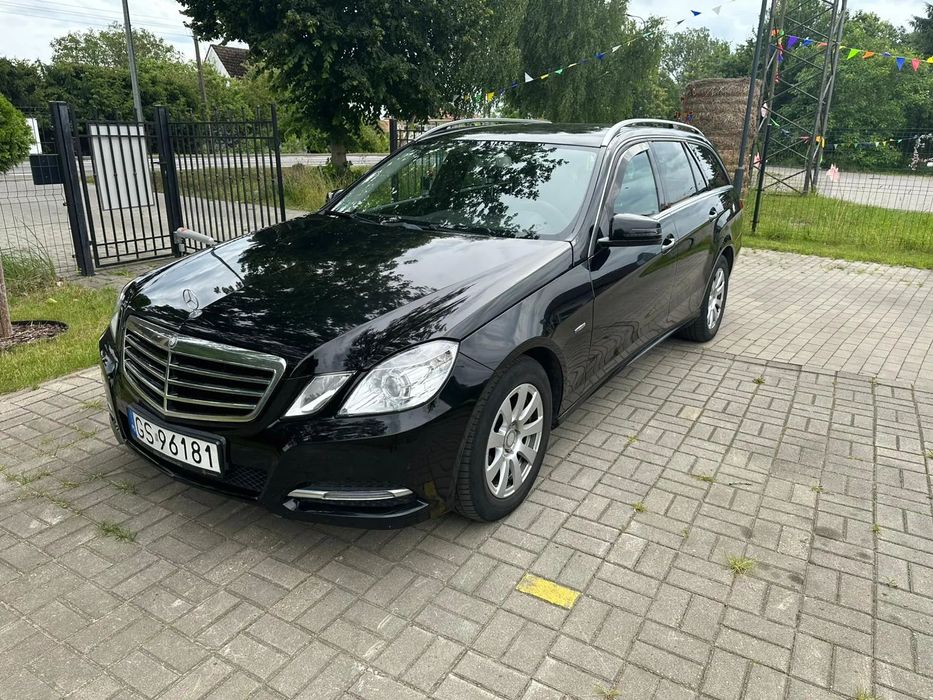 Mercedes-Benz Klasa E Bardzo zadbany