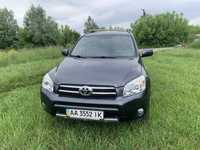 Продам авто Toyota RAV 4