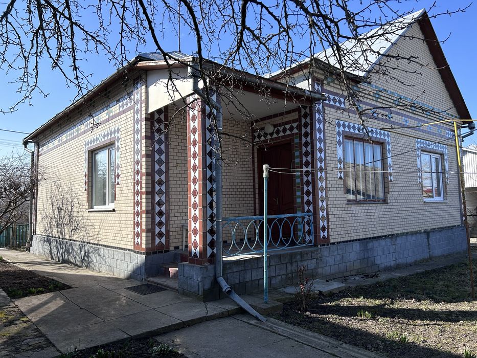 Продається будинок м. Волочиськ, вул. Олени Пчілки 14