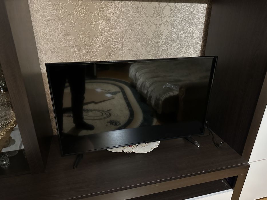 Телевізор Samsung UE43NU7090U(43дюйма)