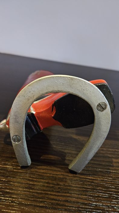 Stojak na długopisy dla kolekcjonerów i nie tylko