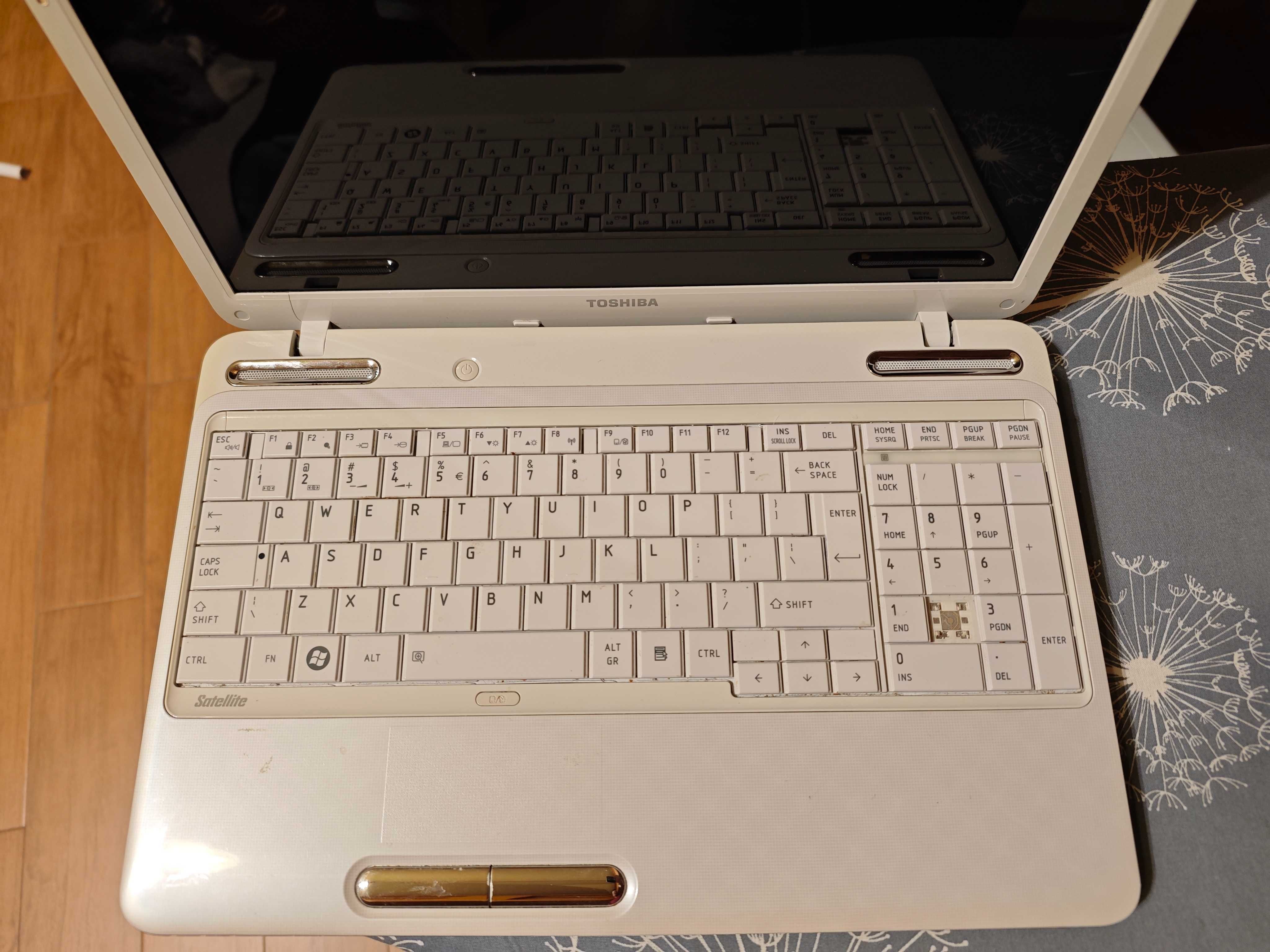 Laptop Toshiba satellite L755D AMD A6 2GB