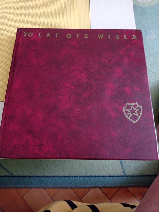 Sprzedam album pamiątkowy sportowy