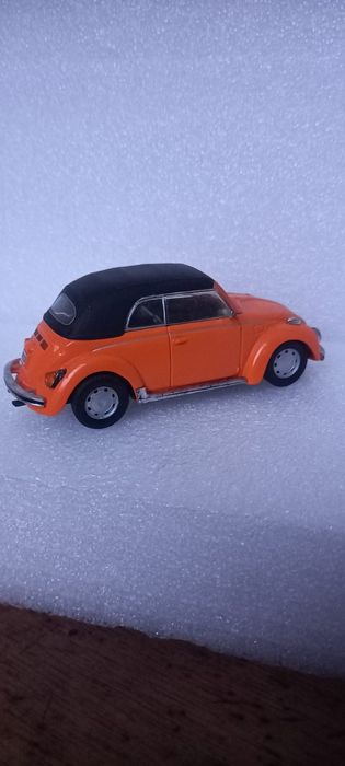 Volkswagem beetle escala 1:43