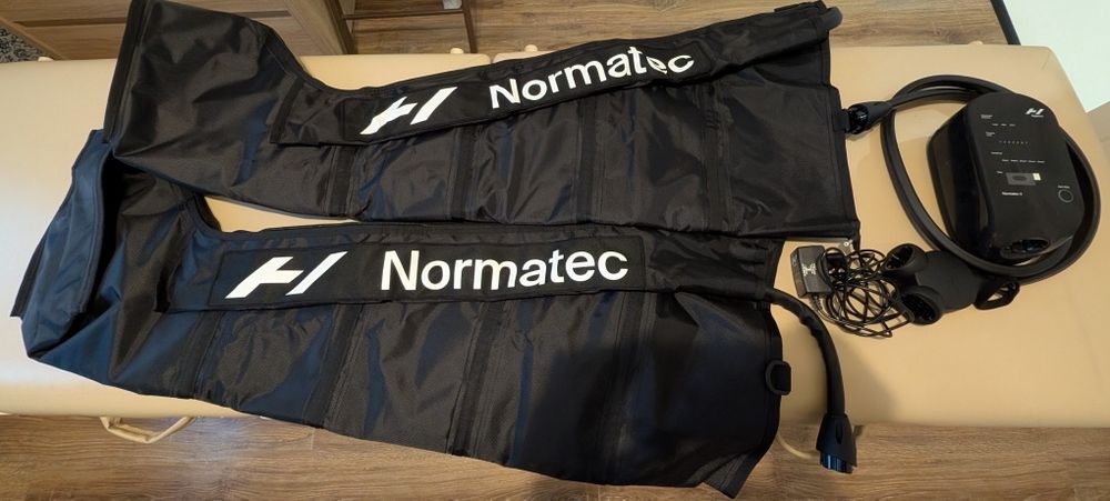 Normatec 3 system do masażu i regeneracji nóg
