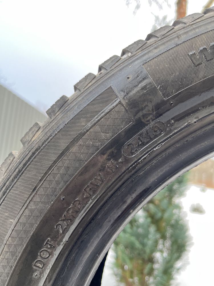 Зимова гума резина шини Hankook R16 205/55