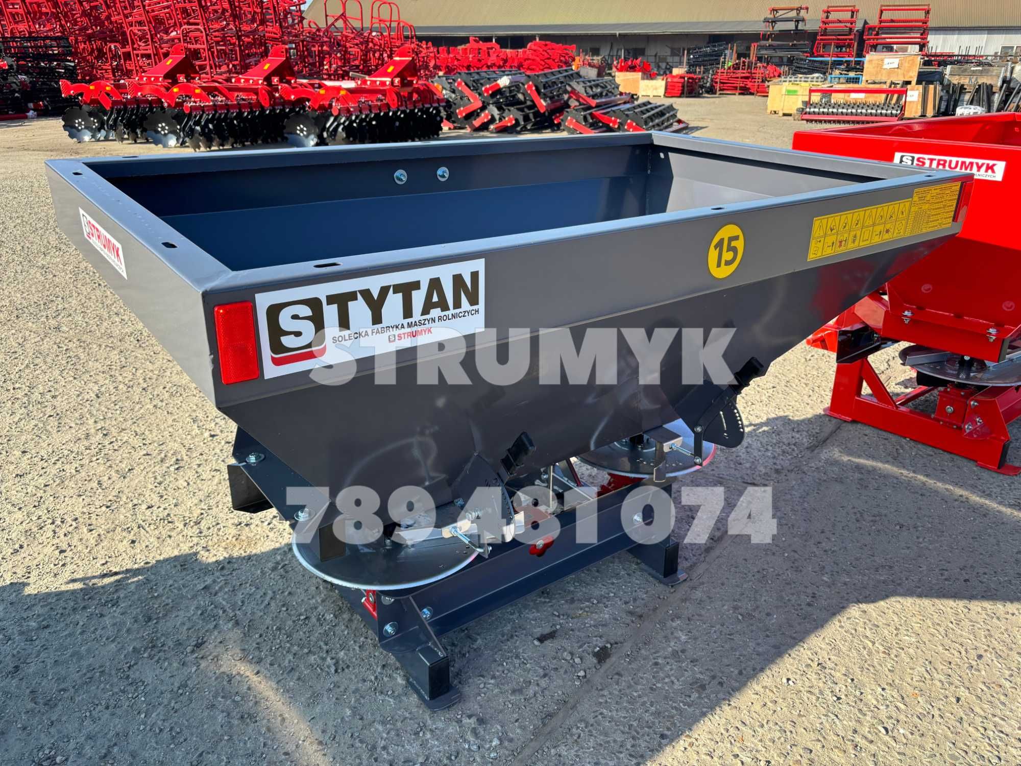 rozsiewacz nawozu DWUTALERZOWY Strumyk plandeka/kratka 400l -1600l