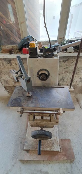 Верстат свердлильно-пазувальний