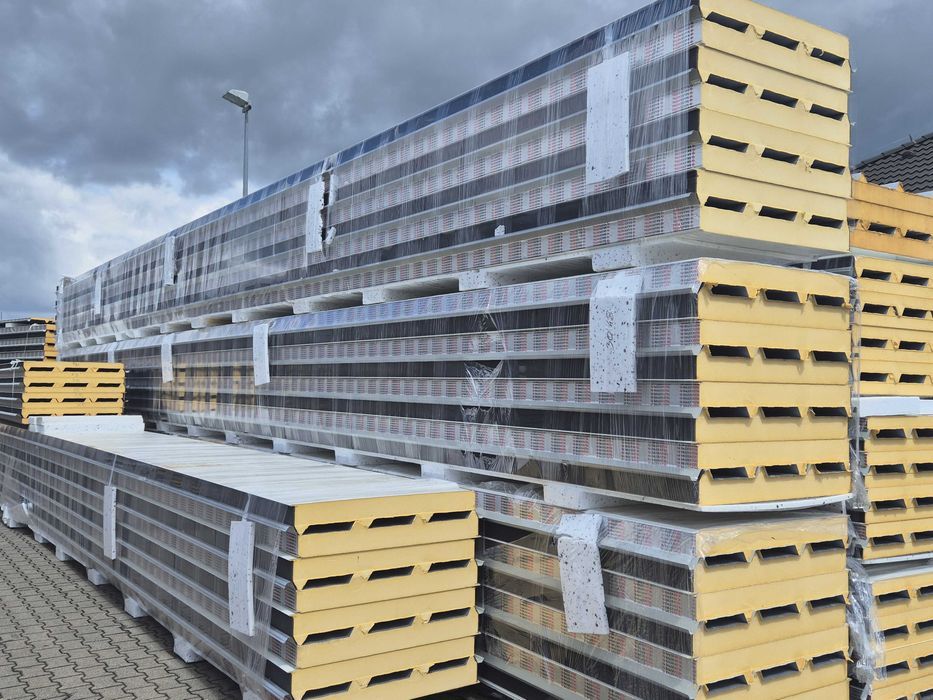 Płyty warstwowe PIR 1i2 gat grubości 4-12cm od ręki sprzedaż na szt 1