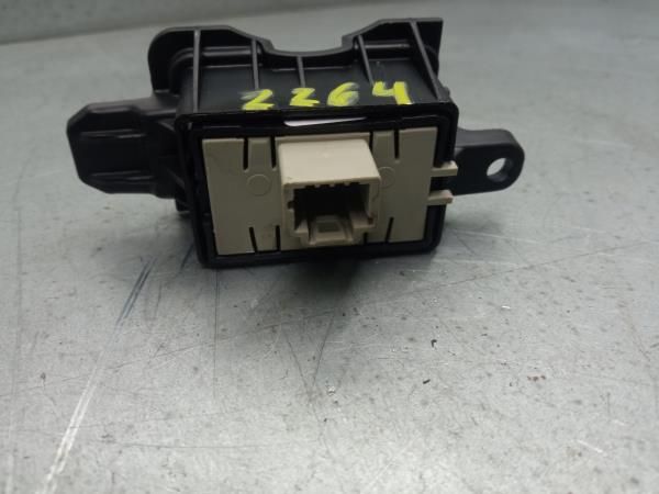 Comando / botão / interruptor multifunções RENAULT Captur (J5_)