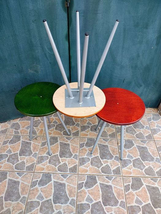 Vendo conjunto de 3 bancos