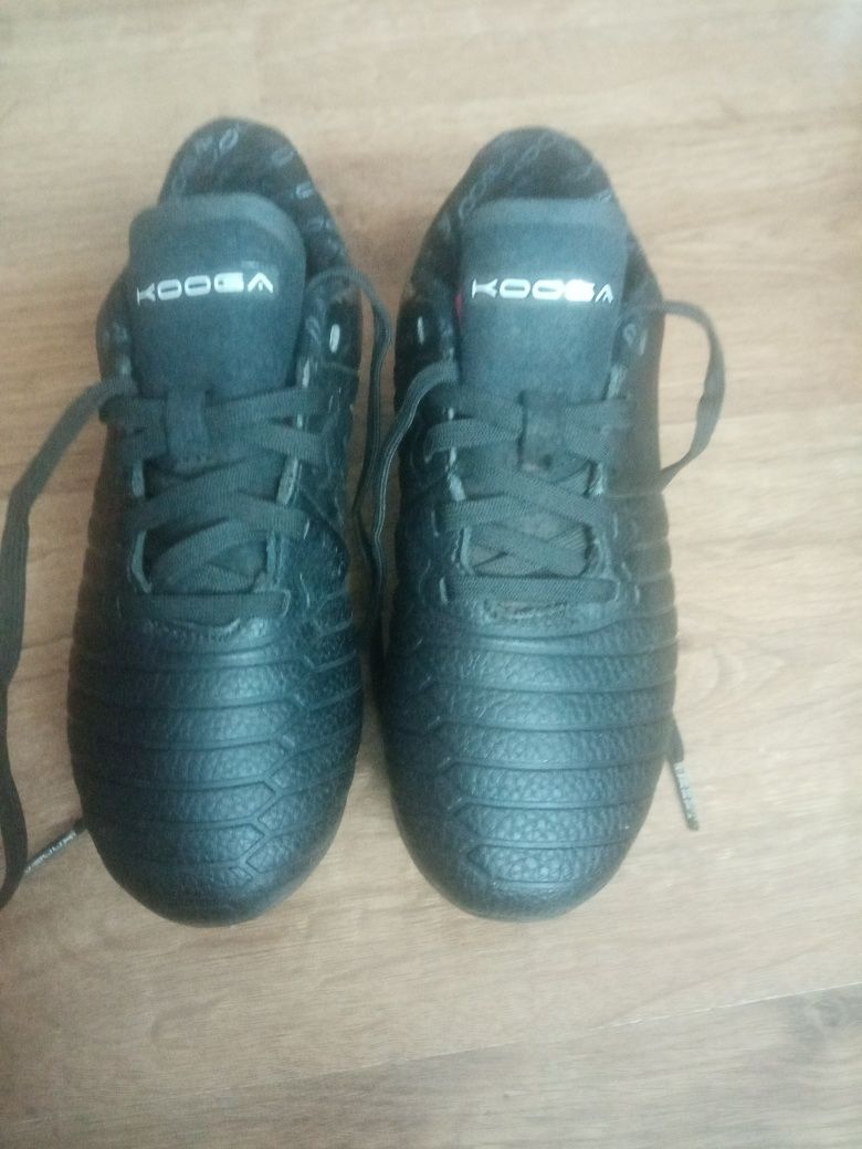 Buty, korki do rugby firmy Kooga