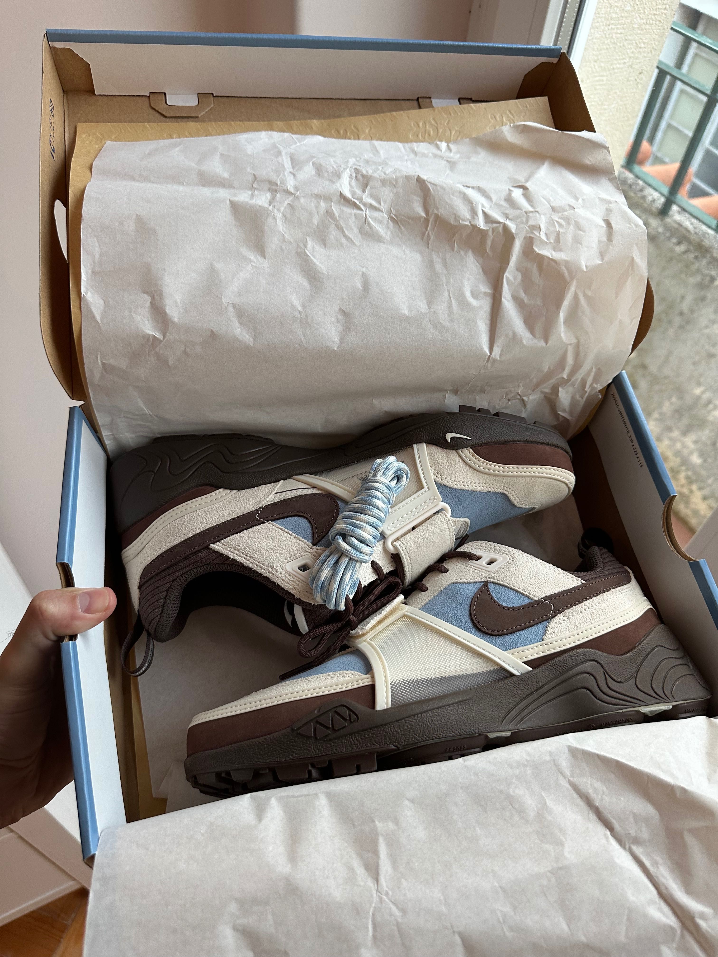 Nike Zoom Field Jaxx Leche Blue Travis Scott 42.5