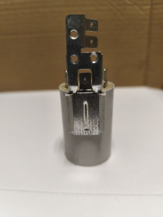 Filtr przeciwzakłóceniowy FLCR 630501F