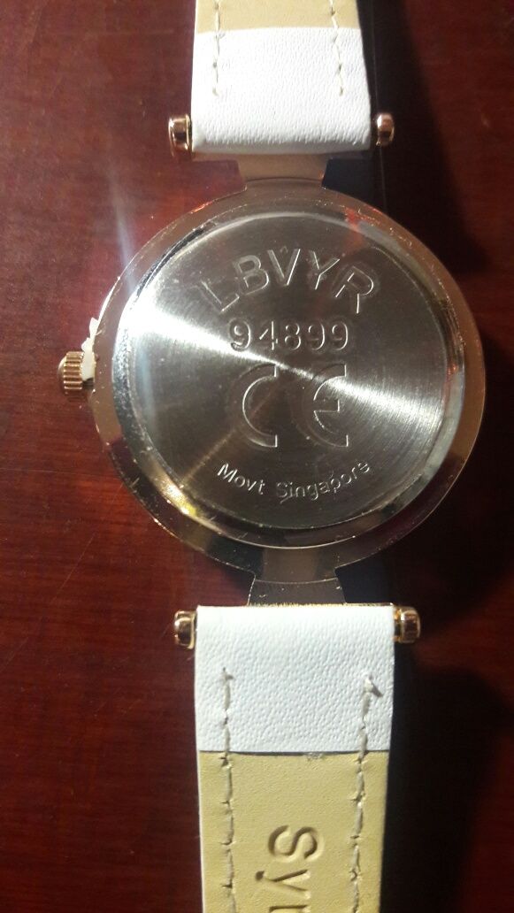 Кварцевые женские часы подарок наручные lbvyr synthetic yves rocher