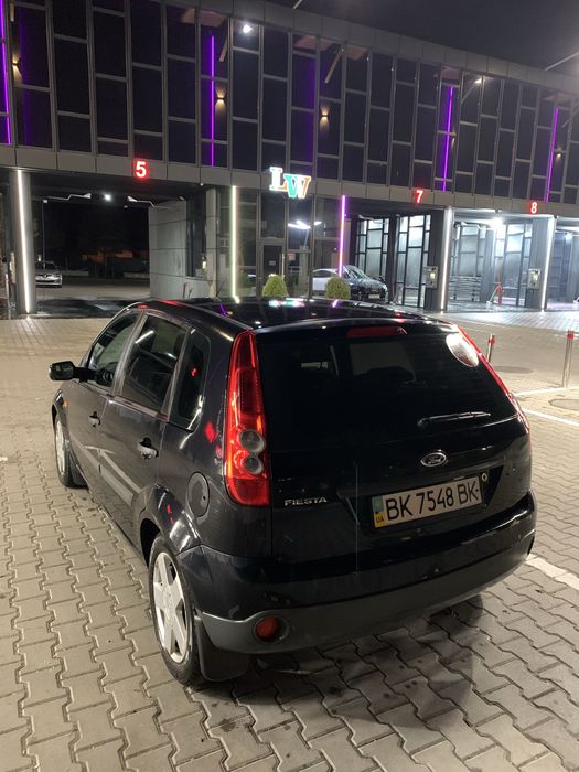Ford fiesta 2008р. 1.4 бензин