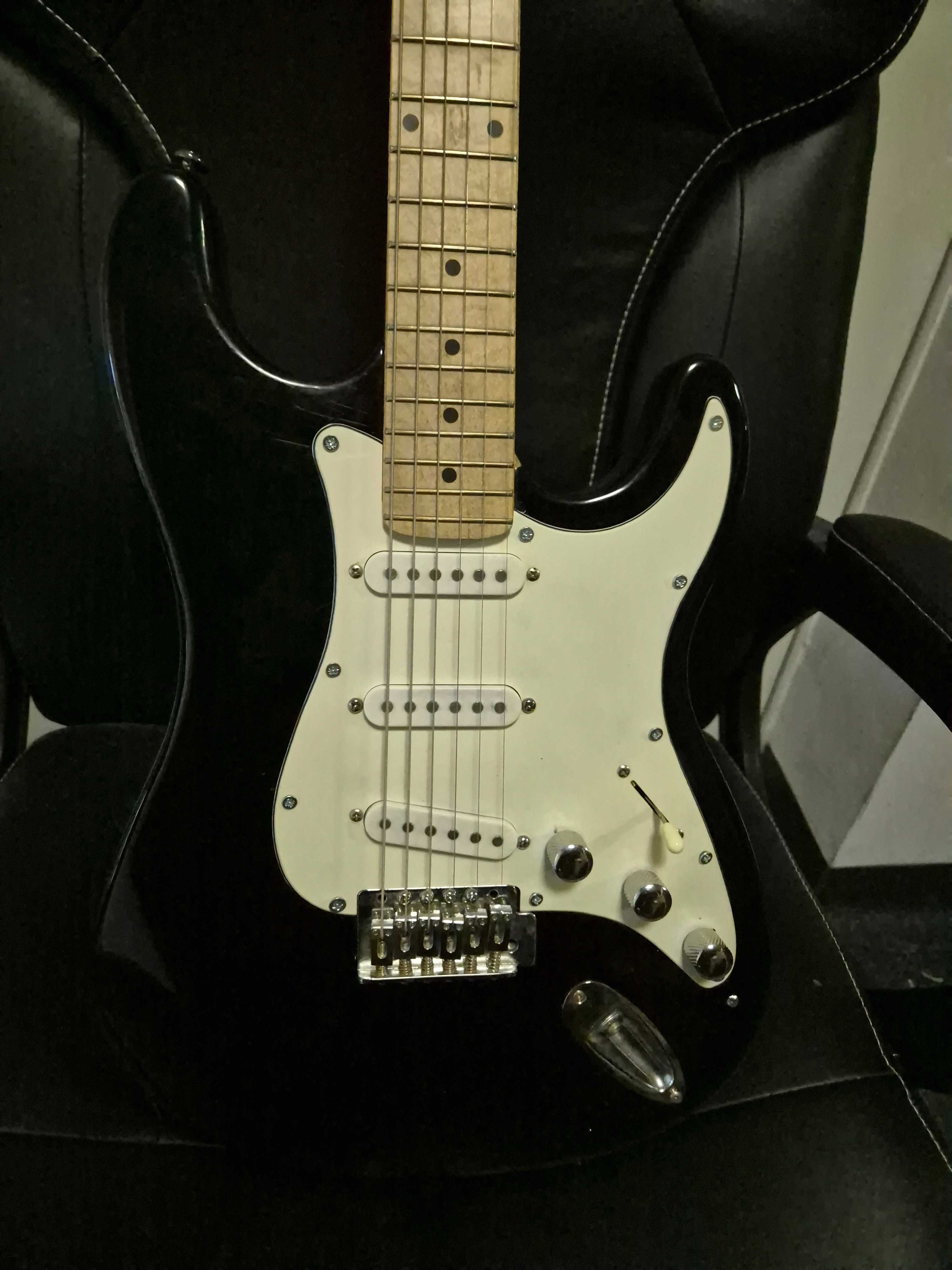 Składak stratocaster gitara elektryczna