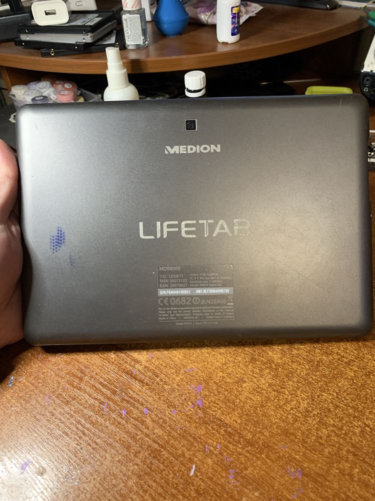 Medion Lifetab MD99000