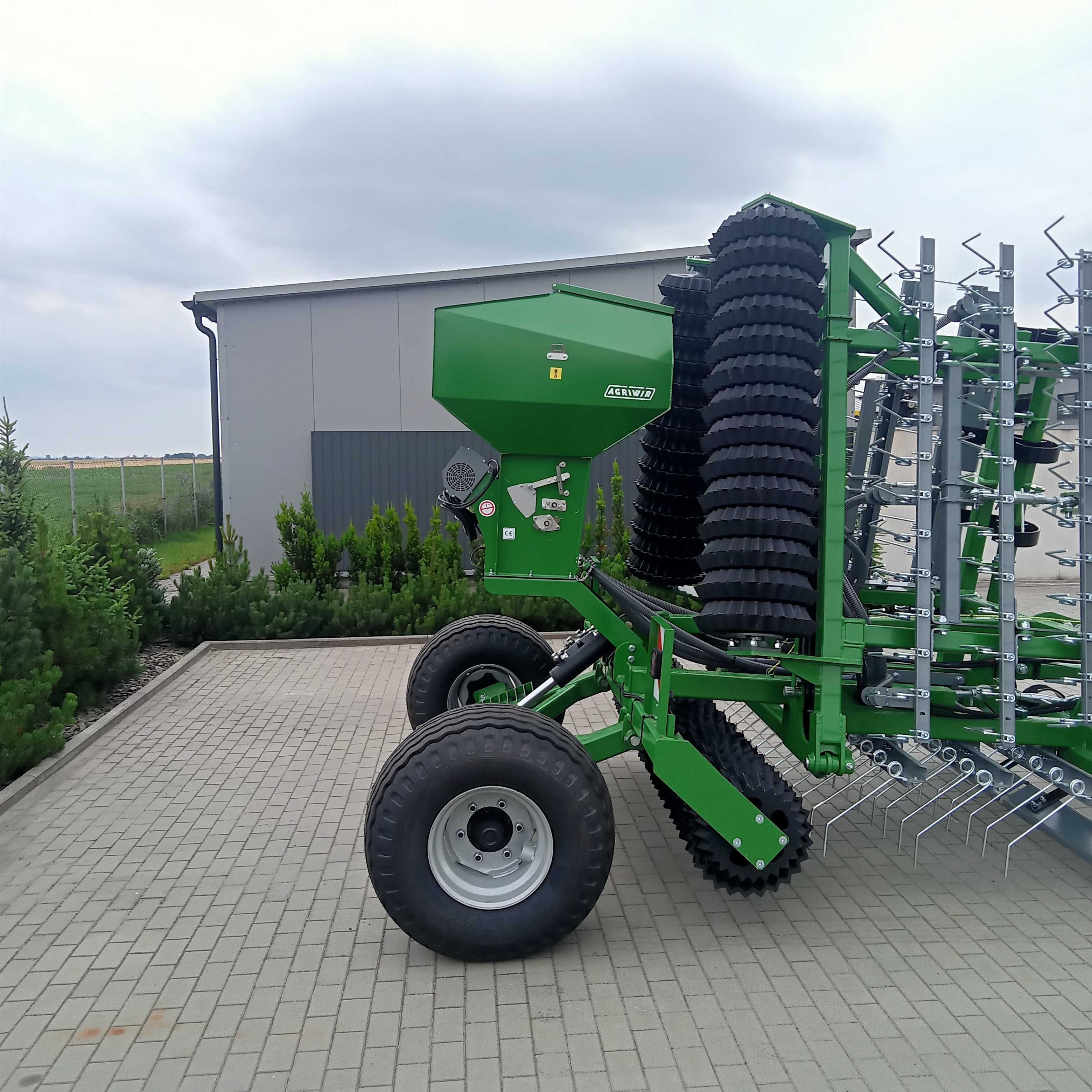 Areator agregat łąkowy Gras Mix  6m podsiew traw