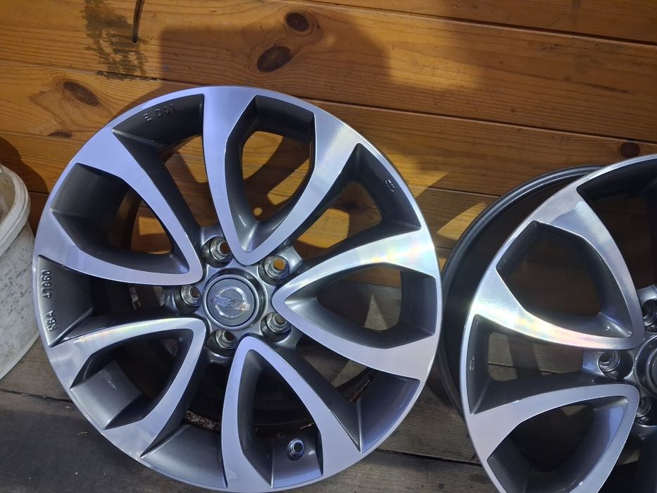 Оригінальні диски титани Nissan Leaf  5/114.3R17