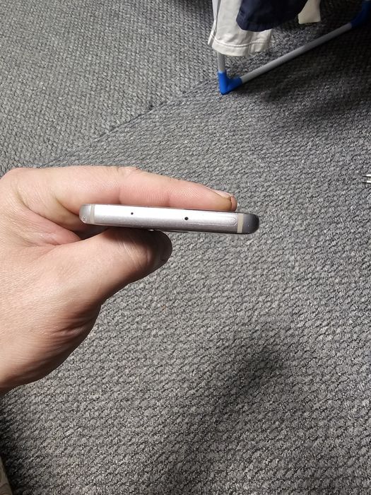 Продам смартфон Samsung Galaxy S7 SM-G930FD