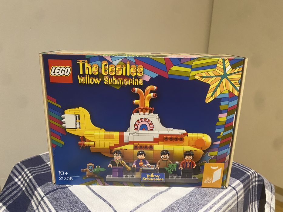 Lego 21306 - Yellow Submarine - Beatles