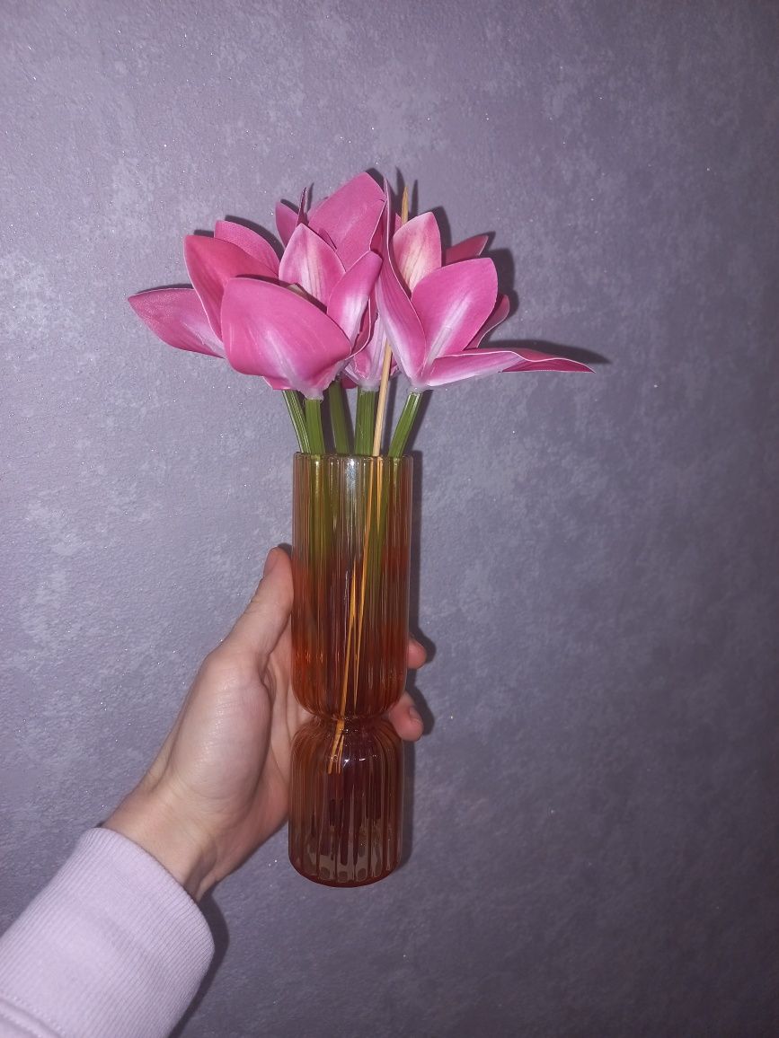 Маленькая ваза,Даманский