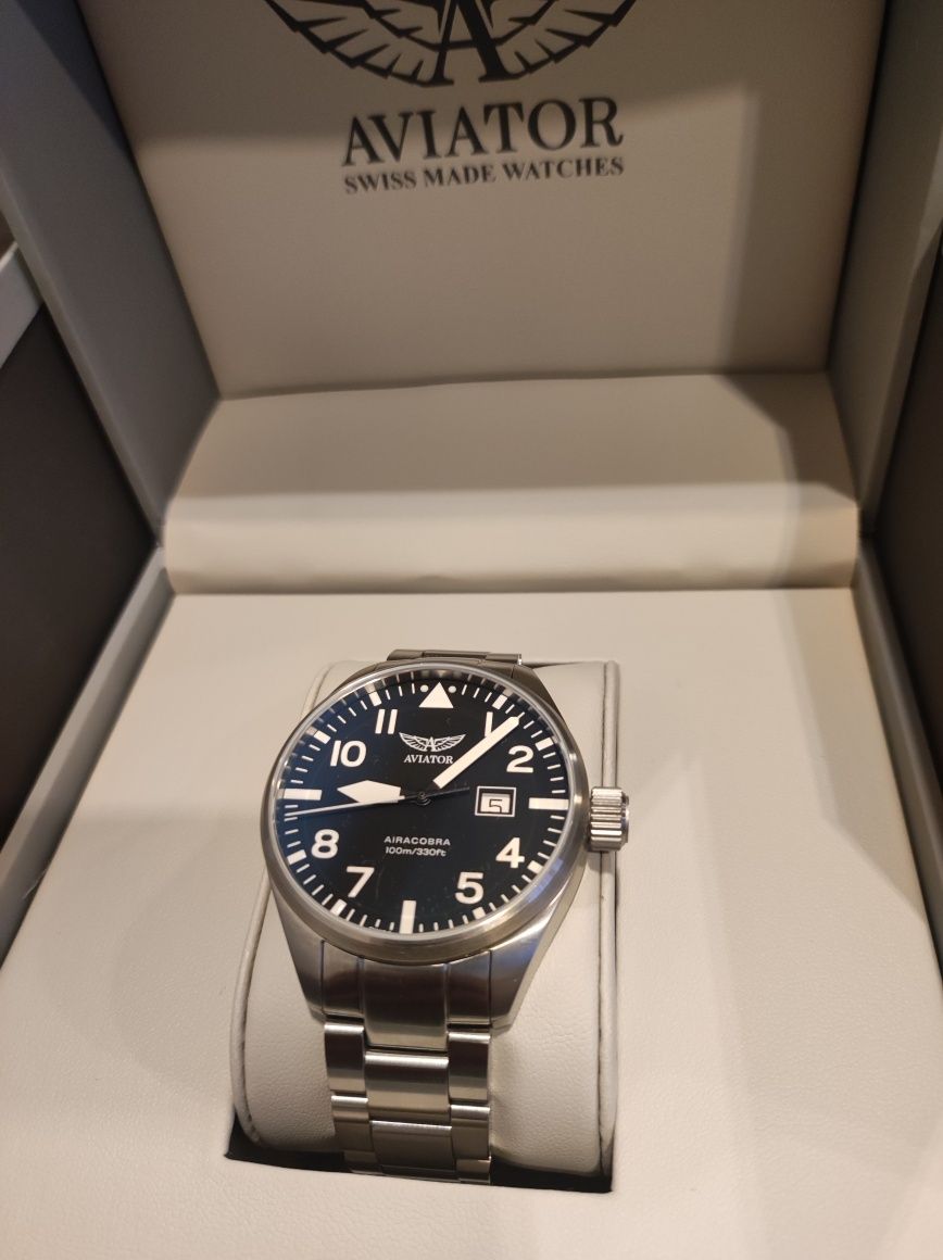 Szwajcarski zegarek Aviator Airacobra. Zamiana na Seiko SKX 007/009