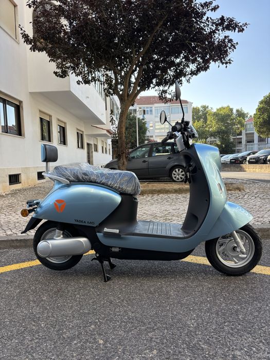 Scooter Electrica 125cc 50cc