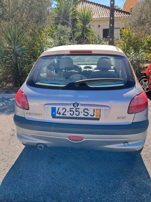 Peugeot 206 1.1 gasolina de 2001