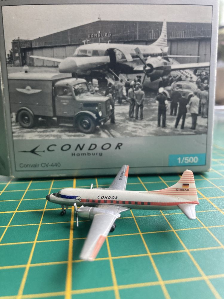 Herpa Convair CV-440 Condor 1:500